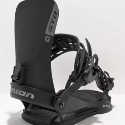 Union STR Black Snowboard Bindings 2023